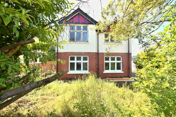 3 Bedroom Detached House For Sale In Pontwelly, Llandysul, Carmarthenshire, Rr, Llandysul, SA44