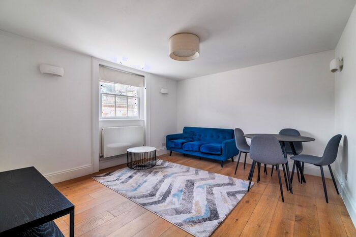 1 Bedroom Flat To Rent In Bow Street, London, WC2E
