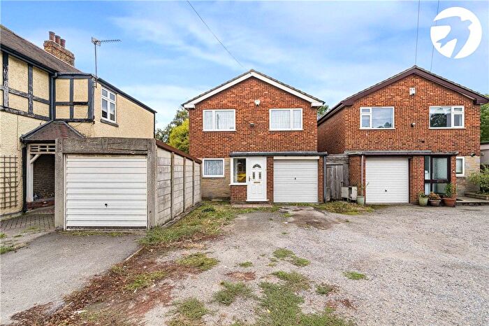 4 Bedroom Detached House For Sale In London Road, Greenhithe, Kent, DA9