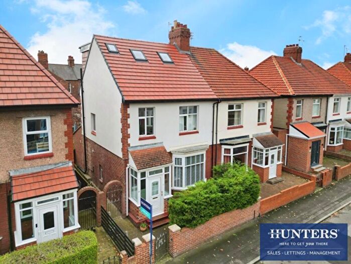 4 Bedroom Semi-Detached House For Sale In Sea View Gardens, Sunderland, SR6