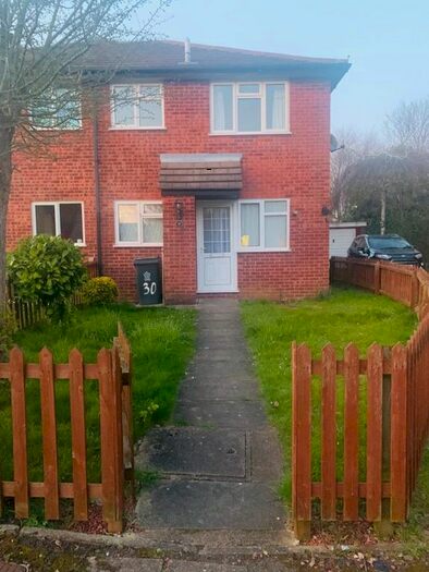 1 Bedroom Semi-Detached House To Rent In Longhurst Close, Leicester, LE4