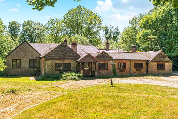 5 Bedroom Detached House For Sale In Ashen Grove Road, Sevenoaks, TN15
