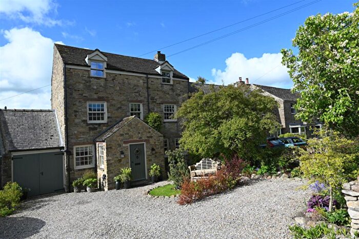 4 Bedroom Character Property For Sale In Moor Road, Bellerby, Leyburn, DL8