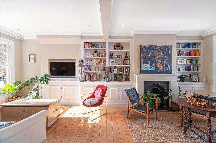 4 Bedroom Terraced House To Rent In Hazlebury Road, London, SW6