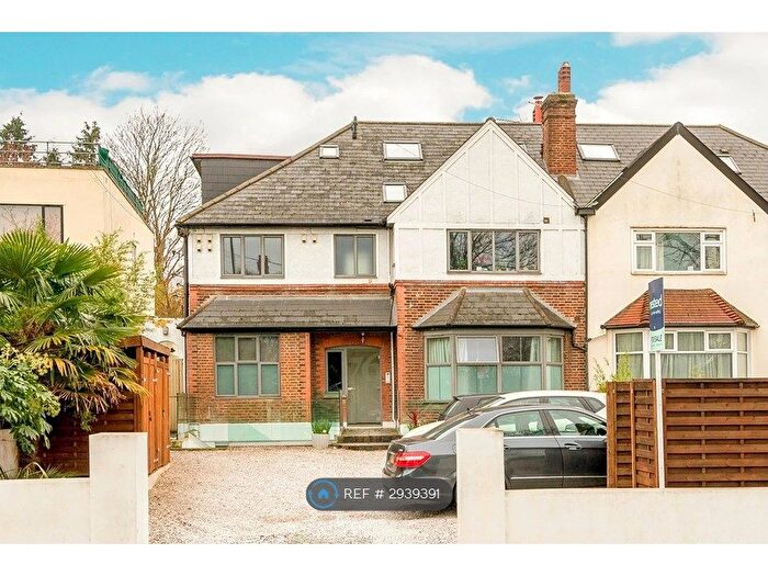 1 Bedroom Flat To Rent In Tulse Hill, Brixton, SW2