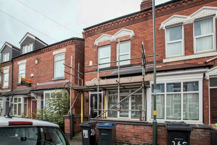 7 Bedroom House To Rent In Hubert Road, Birmingham, B29