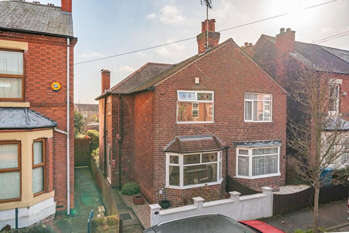3 Bedroom Semi Detached House For Sale In Seymour Road, West Bridgford, Nottingham, NG2