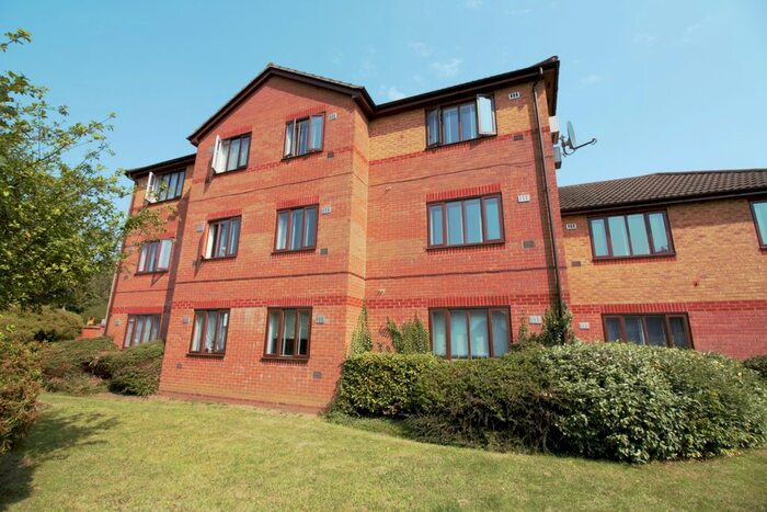 1 Bedroom Flat To Rent In Parklands, Banbury, OX16