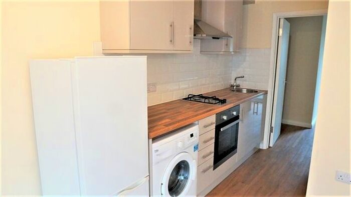 1 Bedroom Flat To Rent In Blucher Court, Cromwell Road, Wimbledon, London, SW19