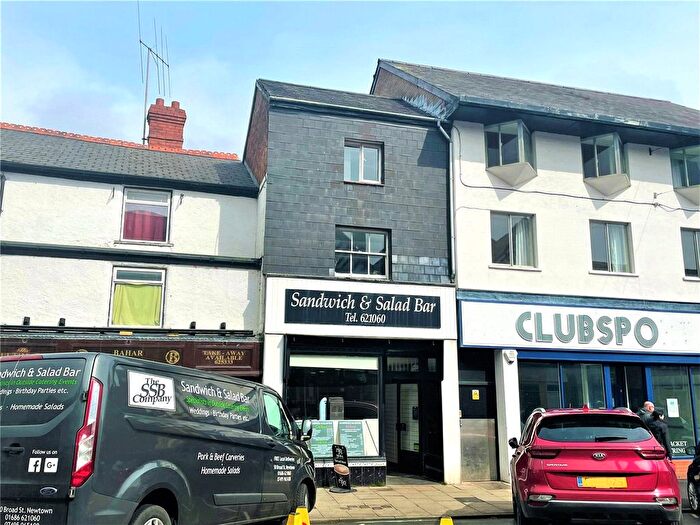 1 Bedroom Flat To Rent In Broad Street, Newtown, Powys, SY16