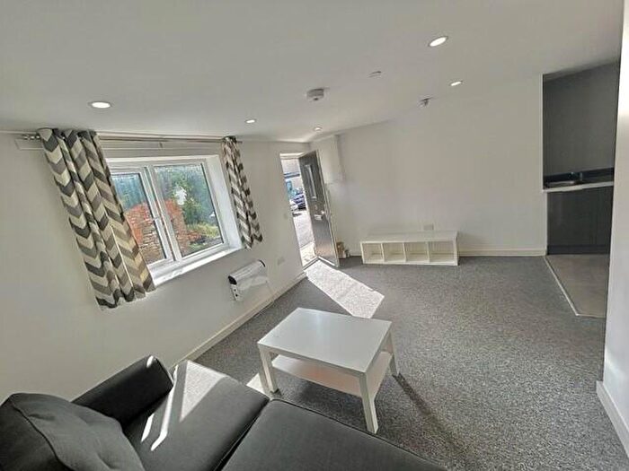 1 Bedroom Apartment To Rent In Ravenscourt, Richmond Road, Cardiff(City), CF24