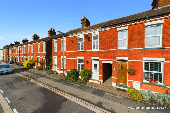 2 Bedroom Terraced House To Rent In Pretoria Road, Chertsey, KT16