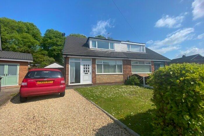 2 Bedroom Property To Rent In Regent Road, Preston, PR5