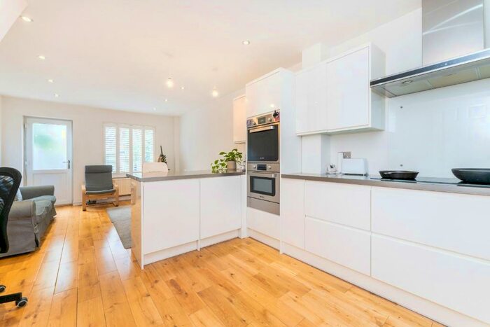2 Bedroom Terraced House To Rent In Abbeyfields Close, London, NW10