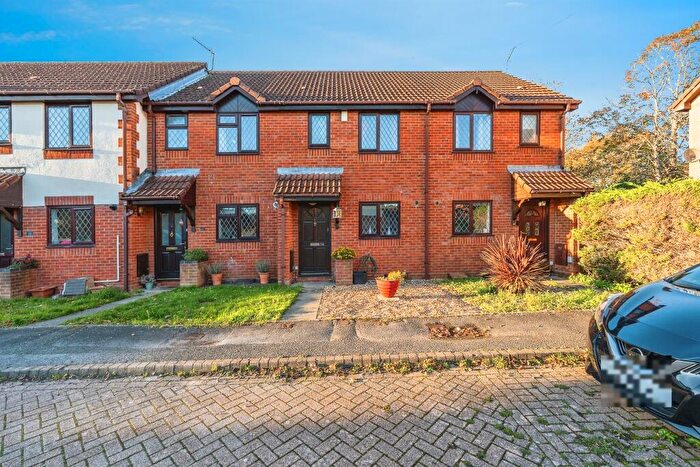 2 Bedroom Terraced House For Sale In Winchester Way, Totton, Southampton, SO40