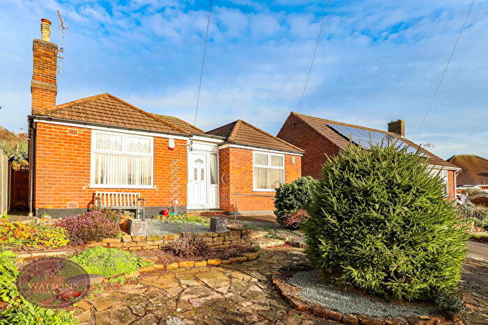 2 Bedroom Detached Bungalow For Sale In Maple Drive, Nuthall, Nottingham, NG16