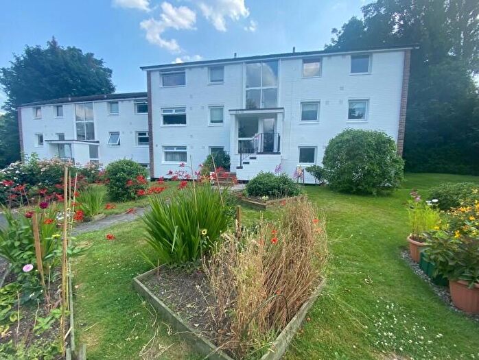 1 Bedroom Flat To Rent In Riland Court, Pages Close, Sutton Coldfield., B75