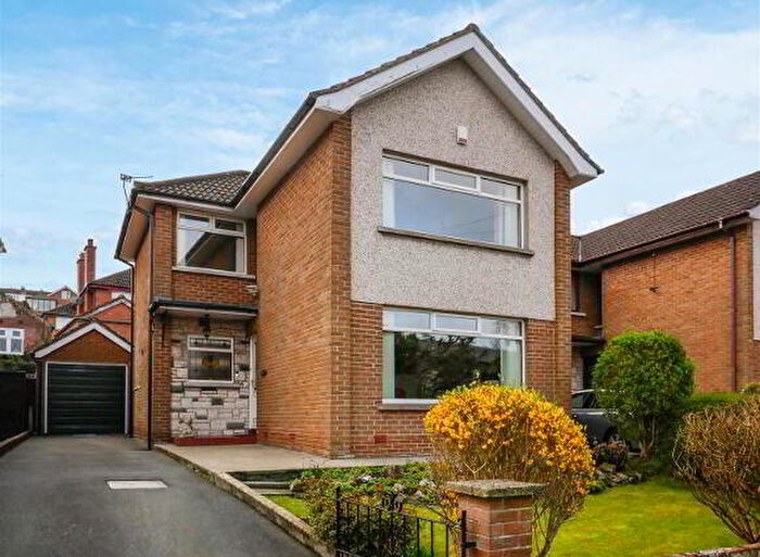 3 Bedroom Detached House For Sale In Willowbank Crescent, Belfast, BT6