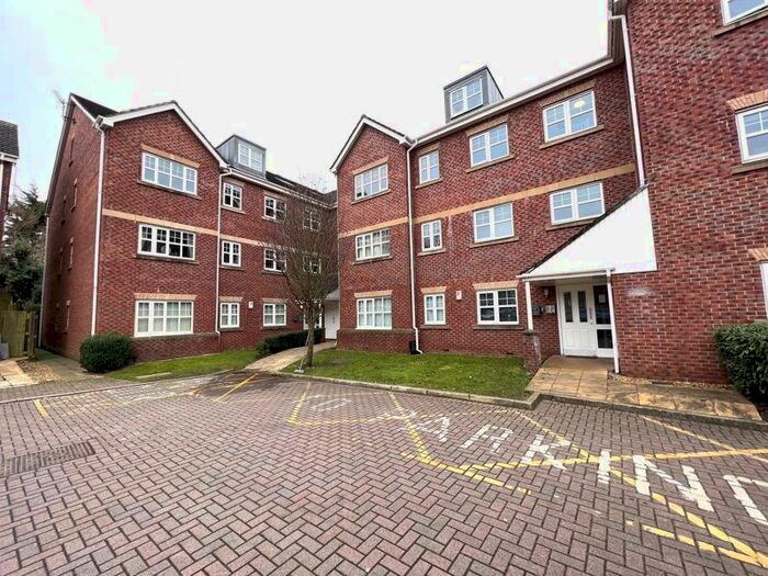 2 Bedroom Flat To Rent In Ellesmere Green, Eccles, Manchester, M30