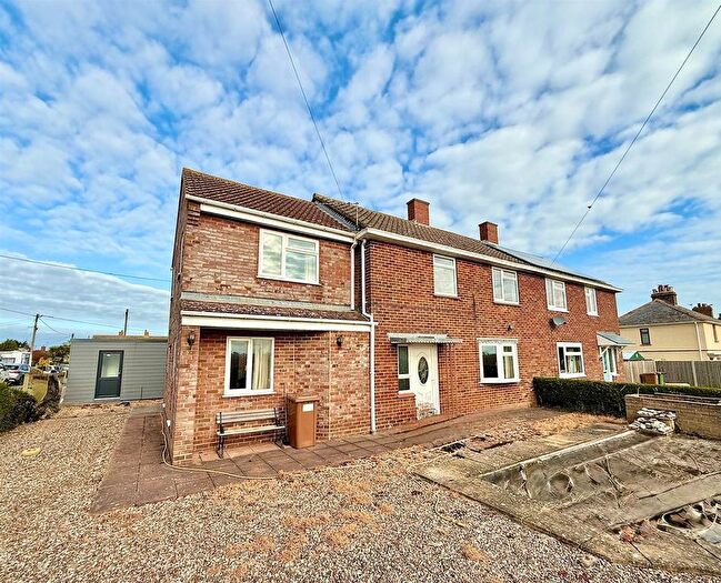 5 Bedroom Semi Detached House For Sale In Evans Lombe Close, Repps With Bastwick, NR29