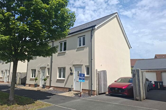 3 Bedroom Semi-Detached House For Sale In The Finches, Portishead, Bristol, BS20