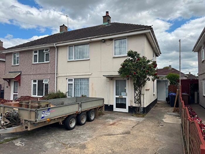 3 Bedroom Semi-Detached House For Sale In Edinburgh Drive, Kirton, PE20