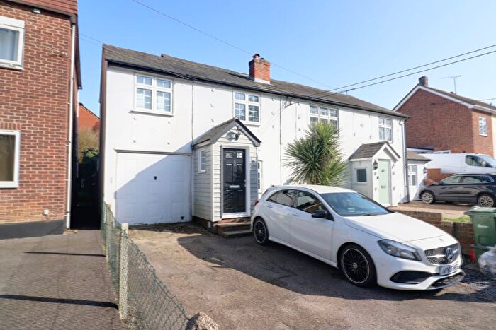 3 Bedroom Semi-Detached House For Sale In Notley Road, Braintree, CM7