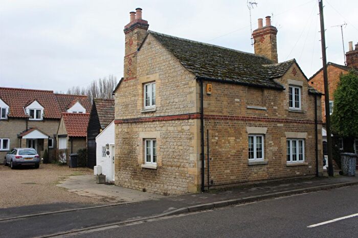 3 Bedroom Detached House To Rent In Peterborough Road, Castor, Peterborough, PE5