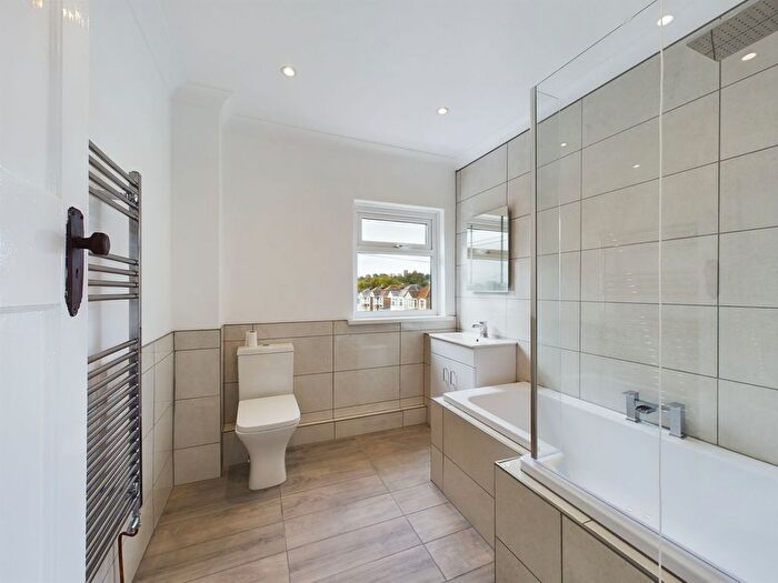 4 Bedroom Detached House For Sale In New Road, Haverfordwest, SA61