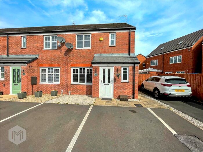 3 Bedroom Mews For Sale In Elton Fold Chase, Bury, Greater Manchester, BL8