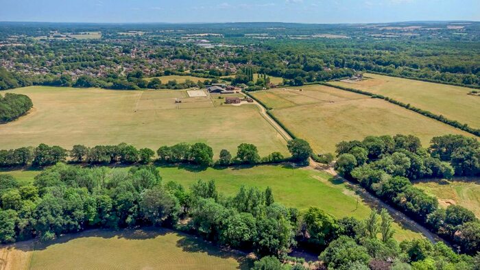 5 Bedroom Detached House For Sale In Ridge Lane, Newnham, Hook, RG27