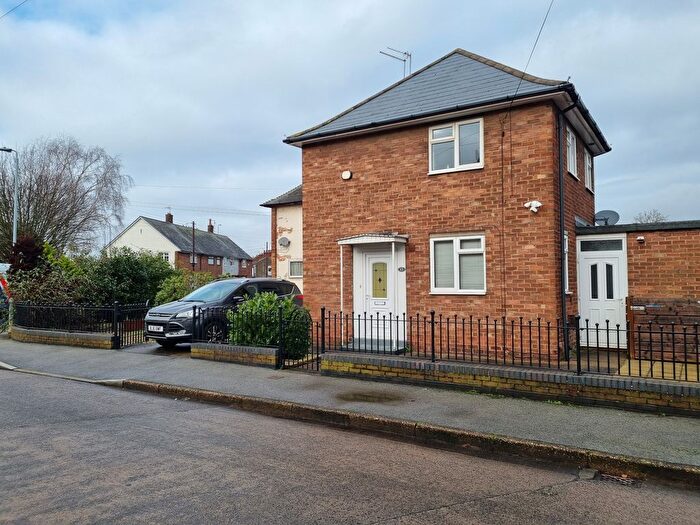 3 Bedroom Semi-Detached House For Sale In Westerdale Grove, Southcoates Lane, Hull, HU9