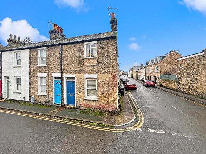 1 Bedroom End Of Terrace House For Sale In Mill Street, Cambridge, CB1