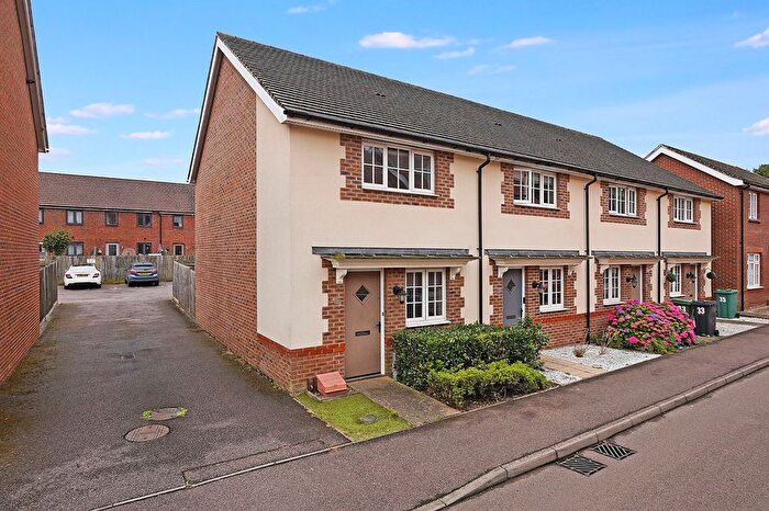 2 Bedroom End Of Terrace House To Rent In St. Catherines Road, Maidstone, ME15