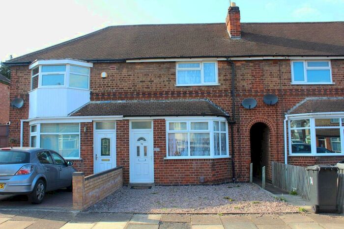 2 Bedroom Town House To Rent In Rotherby Avenue, Leicester, LE4