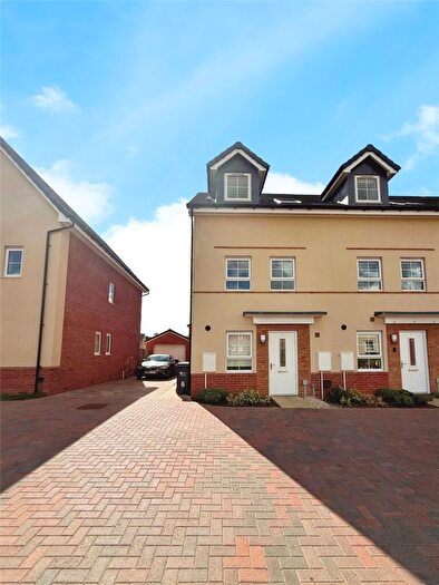 3 Bedroom Semi-Detached House To Rent In Nova Close, Overstone, Northampton, NN6