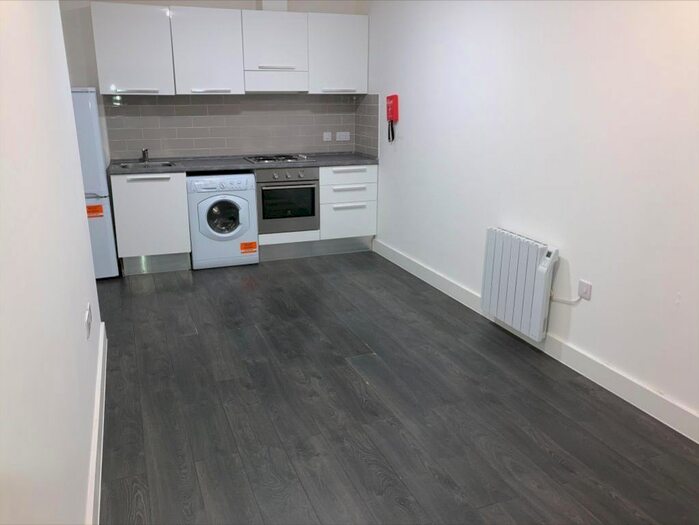 2 Bedroom Property To Rent In River Way, Harlow CM20