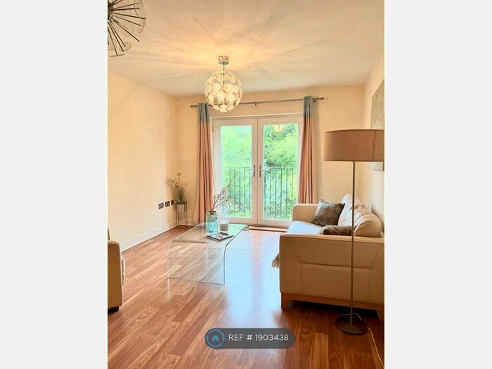 1 Bedroom Flat To Rent In Hartshaw, Rotherham, S60