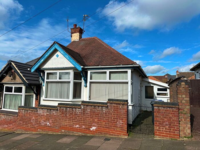 2 Bedroom Semi Detached House For Sale In Yelvertoft Road, Kingsthorpe, NN2