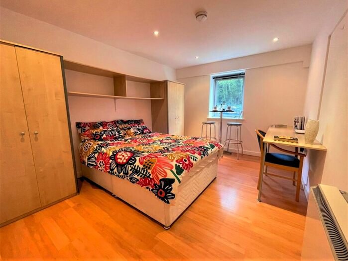 1 Bedroom Apartment To Rent In Central Park Avenue, Pennycomequick, Plymouth, Devon, PL4