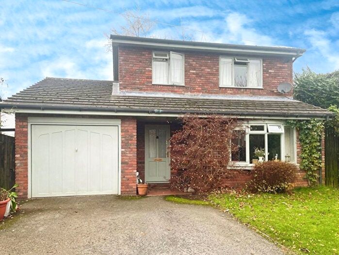 3 Bedroom Detached House For Sale In Pen Y Cae Avenue, Gobowen, Oswestry, Shropshire, SY10