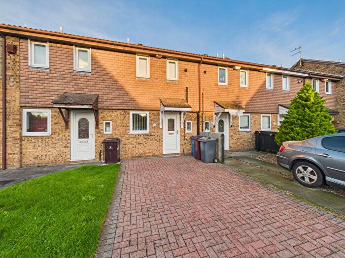 2 Bedroom Terraced House To Rent In Beattock Close, Kirkby, L33