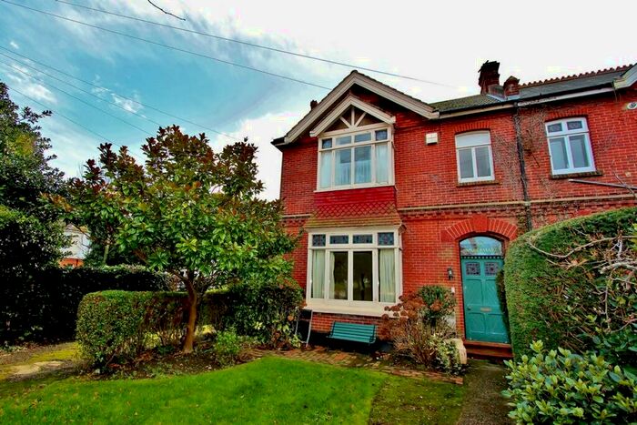 1 Bedroom Flat To Rent In Richmond Road, Worthing, BN11