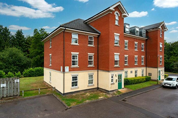 2 Bedroom Flat To Rent In Riverside, Hemel Hempstead, Unfurnished, Available January, HP3