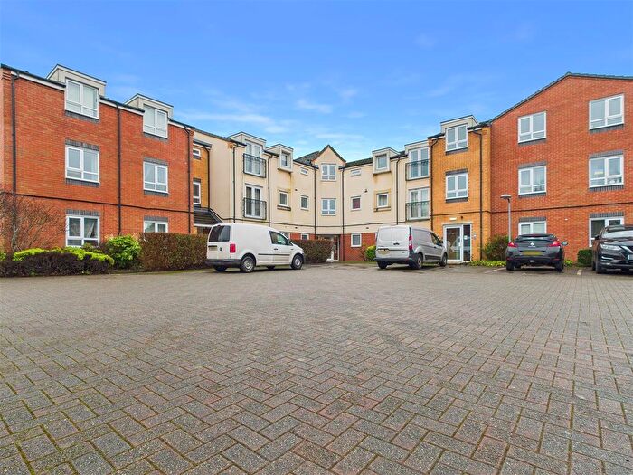 2 Bedroom Flat For Sale In Wolseley Road, Rugeley, WS15