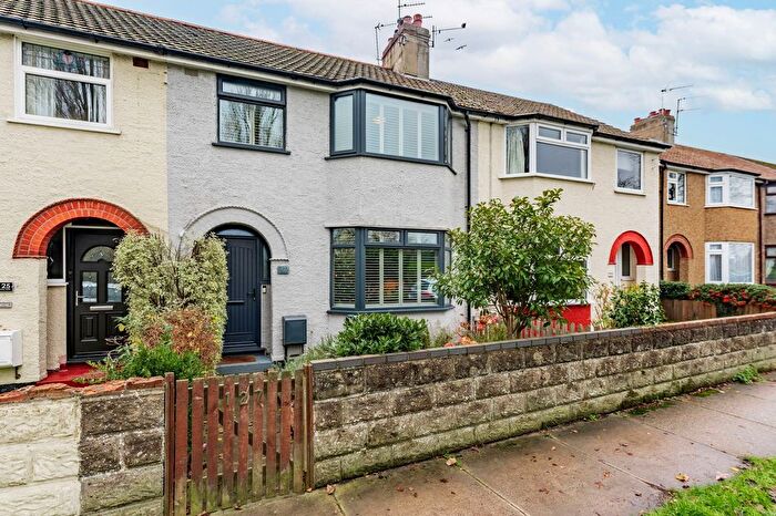 3 Bedroom Terraced House For Sale In Dell Road, Oulton Broad South, NR33