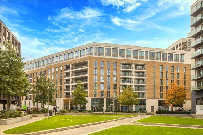 2 Bedroom Flat To Rent In Admiralty Avenue, Silvertown, E16