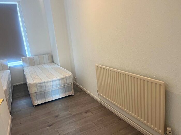 1 Bedroom Flat To Rent In High Street North, Dunstable, LU6