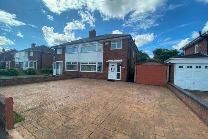 3 Bedroom Semi-Detached House To Rent In Underwood Drive, Ellesmere Port, CH65