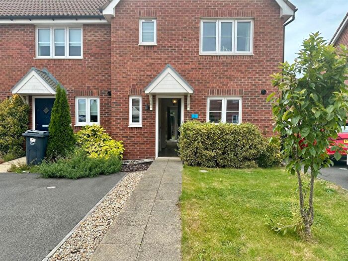 3 Bedroom Property To Rent In Chardon Close, Chivenor, Barnstaple, EX31